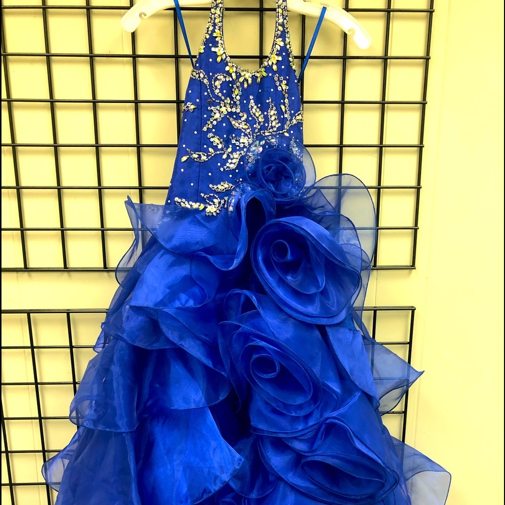 Little girls pageant dress size 6